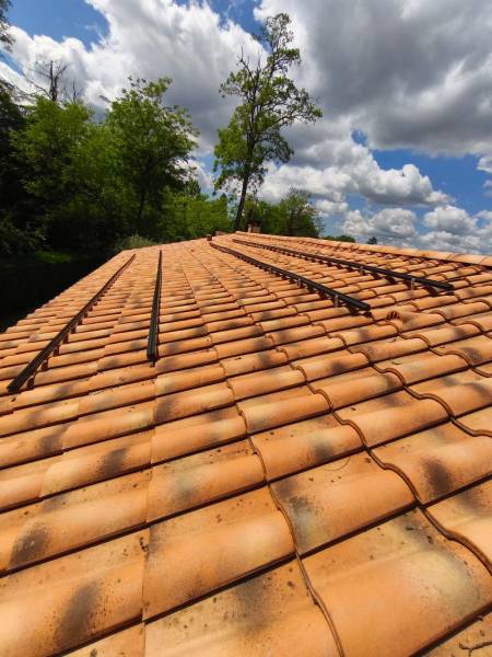 fixation support panneaux photovoltaïque sur toiture à Cestas en Gironde